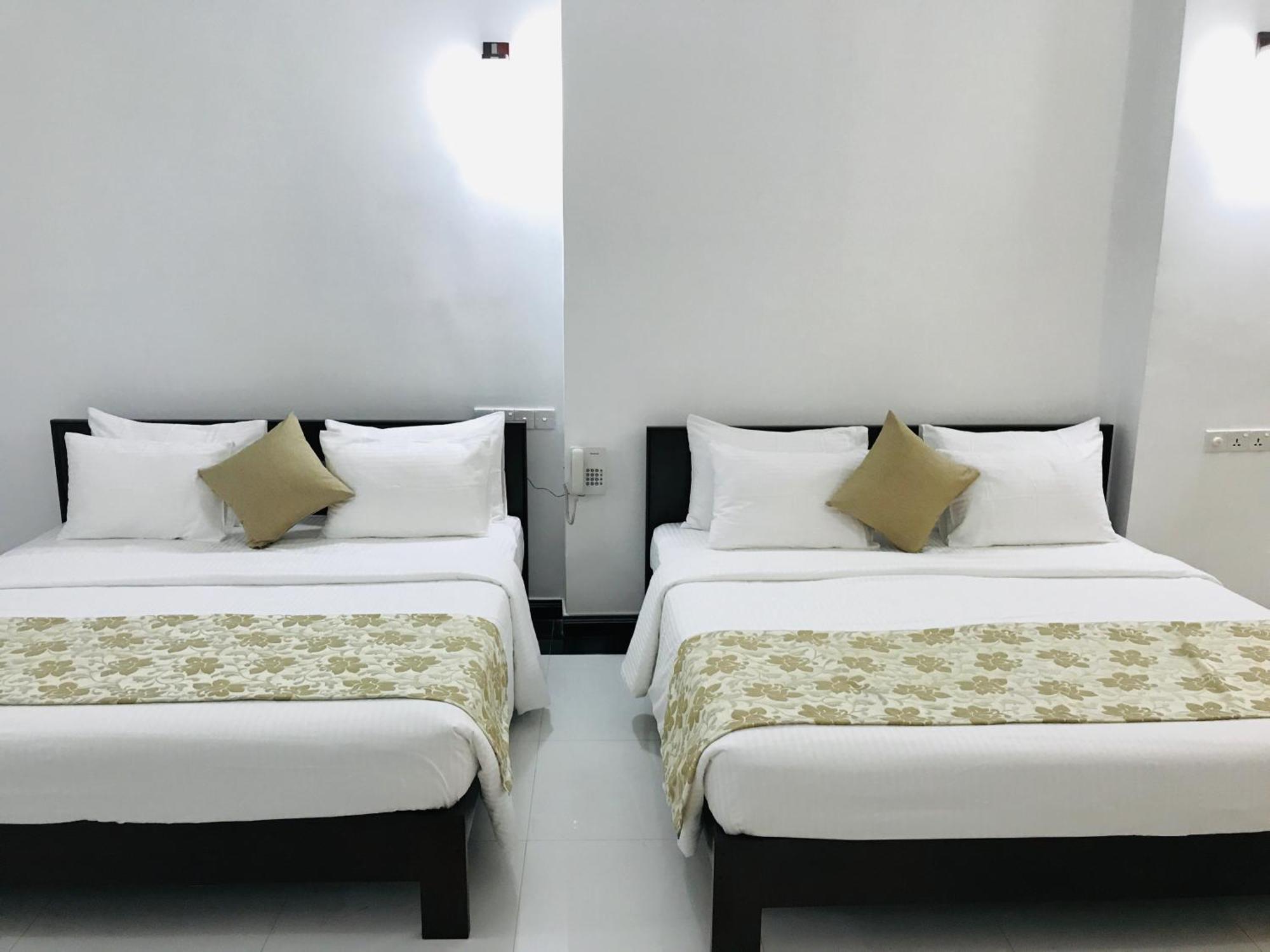 Siluni'S Villa Anuradhapura Phòng bức ảnh