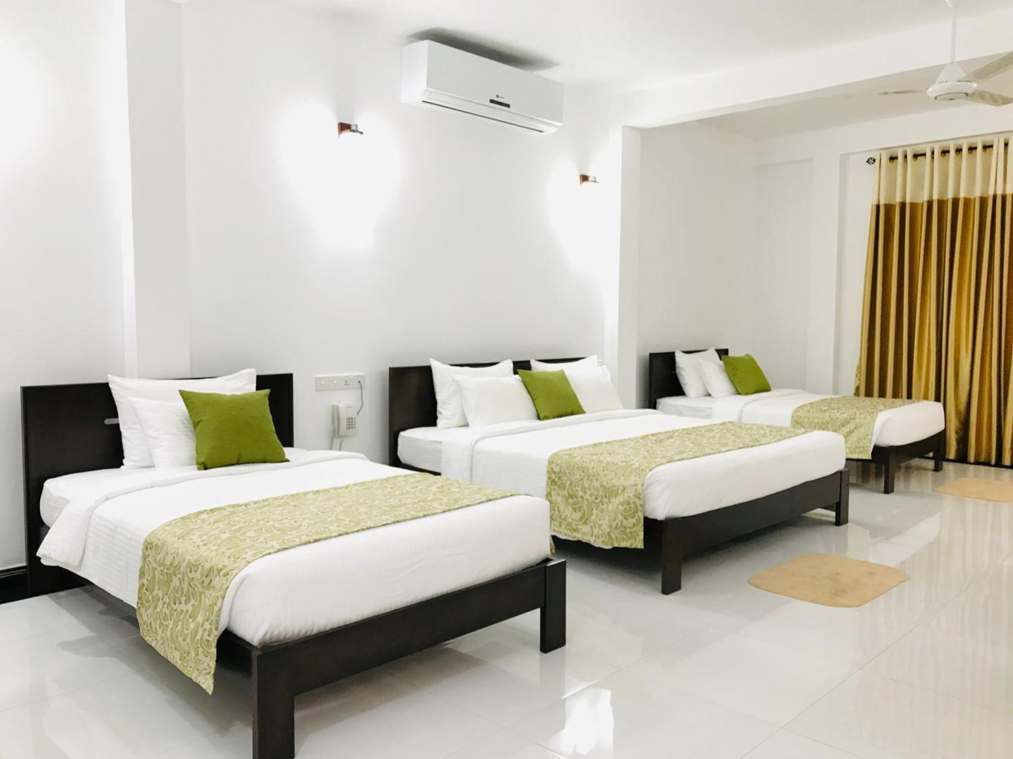 Siluni'S Villa Anuradhapura Phòng bức ảnh