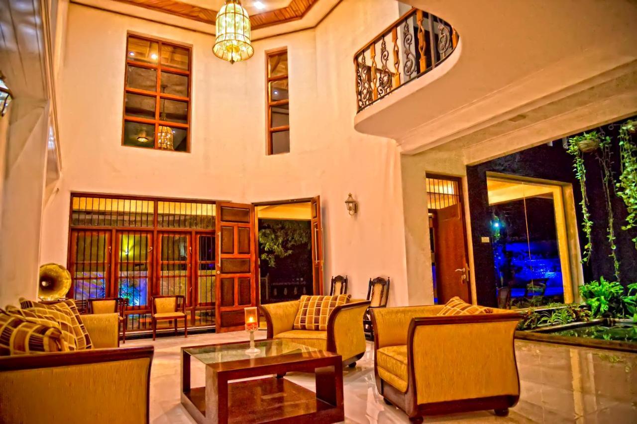 Siluni'S Villa Anuradhapura Ngoại thất bức ảnh