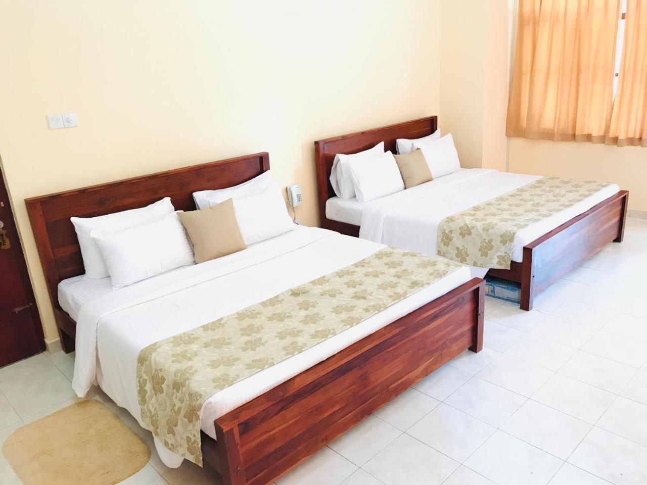 Siluni'S Villa Anuradhapura Phòng bức ảnh