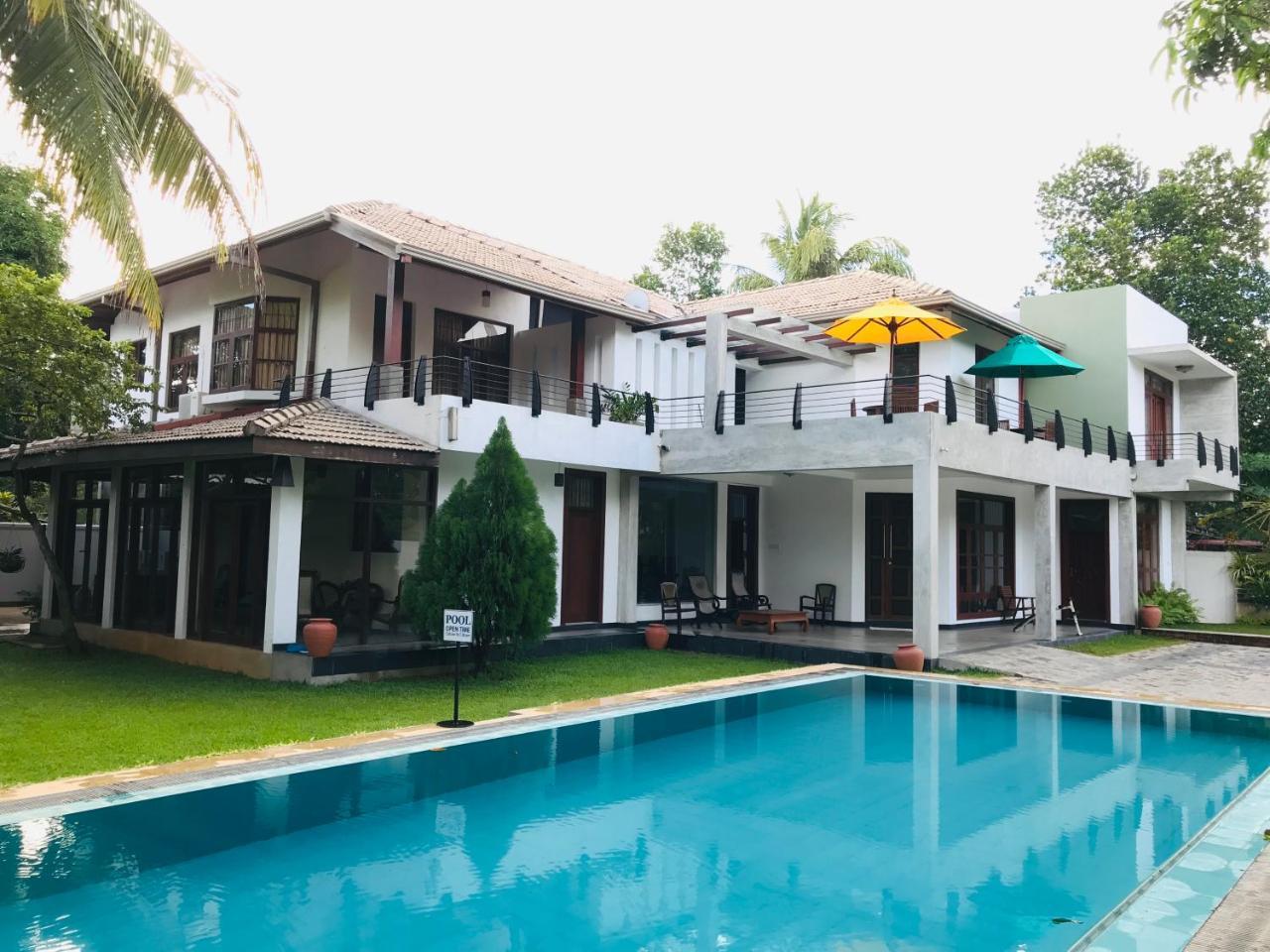 Siluni'S Villa Anuradhapura Ngoại thất bức ảnh